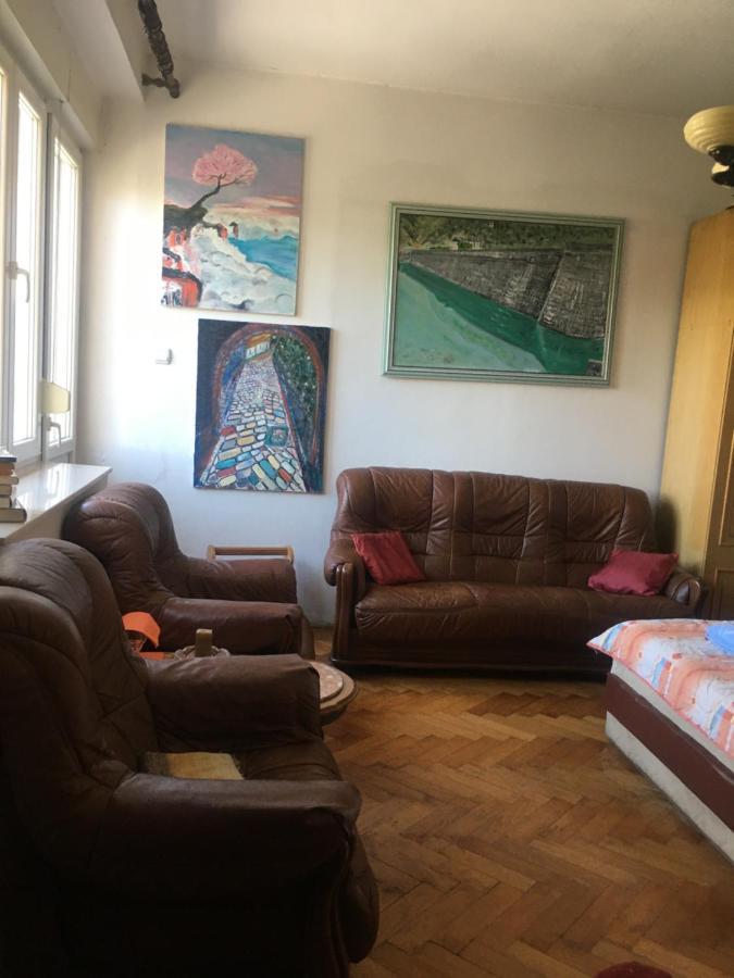 Art House 001 Hotel Котор Екстериор снимка